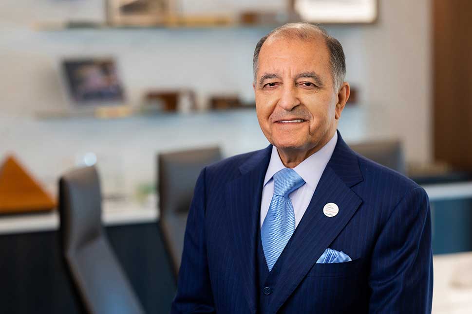 Seifi Ghasemi, Air Products Chairman, President and CEO
