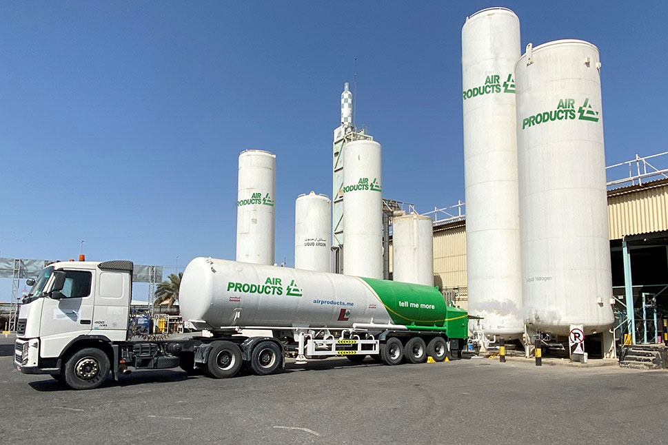 Air Products tanker at plant in Oman